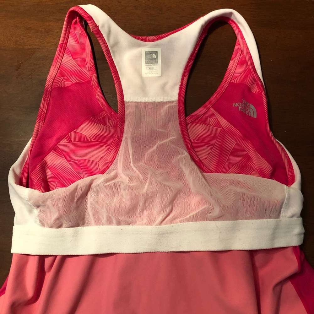 Two Exercise Tops. - image 4